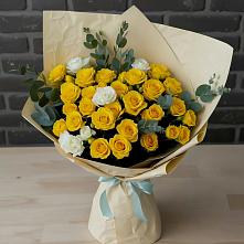 Букет цветов из:  Розы в Красноармейске Саратовской области