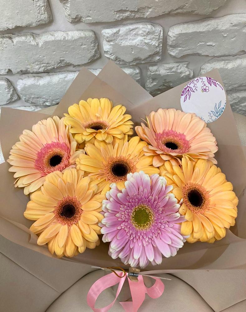 Букет цветов из: Герберы в Красноармейске Саратовской области