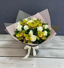 Букет цветов из:  Орхидеи и Розы в Красноармейске Саратовской области