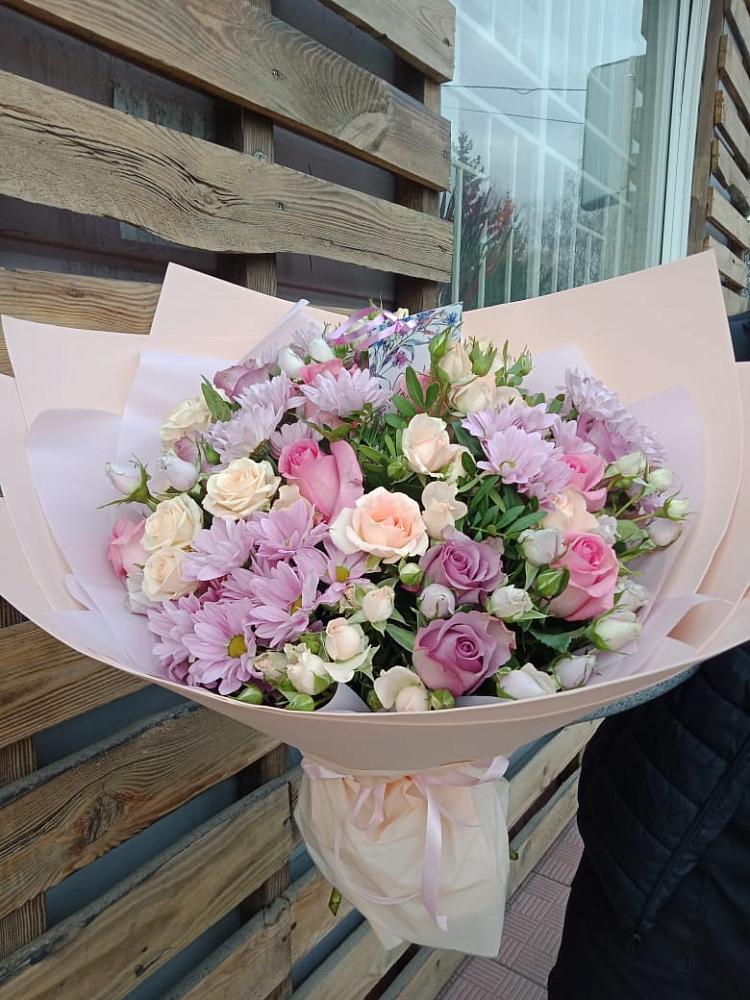 Букет цветов из: Розы и Хризантемы в Красноармейске Саратовской области