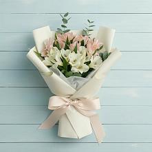Букет цветов из:  Альстромерии #REPLACE_PRED# Красноармейске Саратовской области