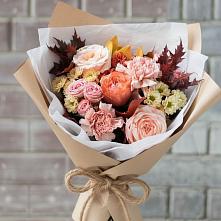 Букет цветов из:  Гвоздики, Хризантемы и Розы в Красноармейске Саратовской области