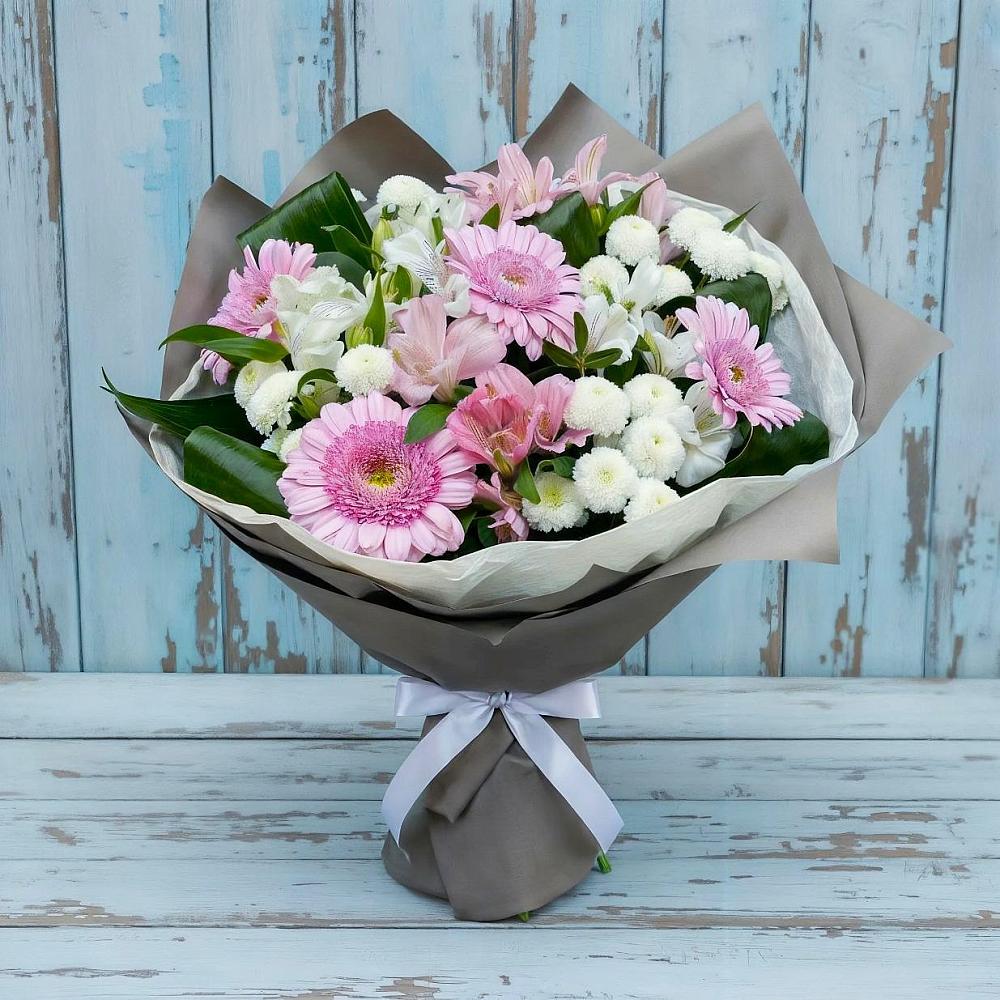 Букет цветов из: Герберы, Альстромерии и Хризантемы в Красноармейске Саратовской области