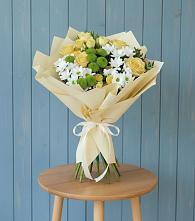 Букет цветов из:  Хризантемы и Розы в Красноармейске Саратовской области