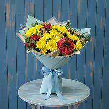 Букет цветов из:  Альстромерии и Хризантемы в Красноармейске Саратовской области