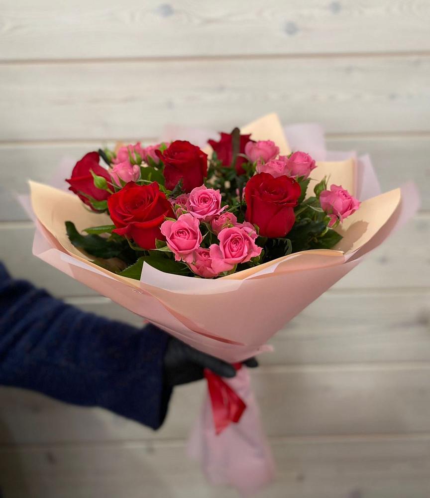 Букет цветов из: Розы в Красноармейске Саратовской области