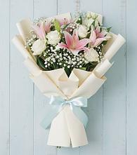 Букет цветов из:  Лилии в Красноармейске Саратовской области