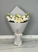 Букет цветов из:  Розы и Лизиантусы в Красноармейске Саратовской области